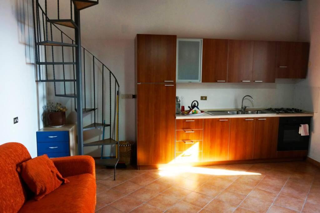 Casa Vacanze Giuliana Casigliano  ภายนอก รูปภาพ
